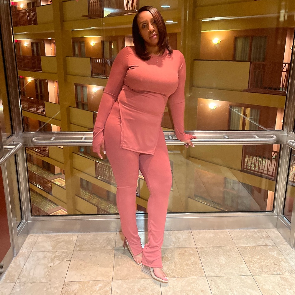 New 2 piece set